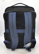 Premium two-tone design bag with MagSafe compatibility and smart storage