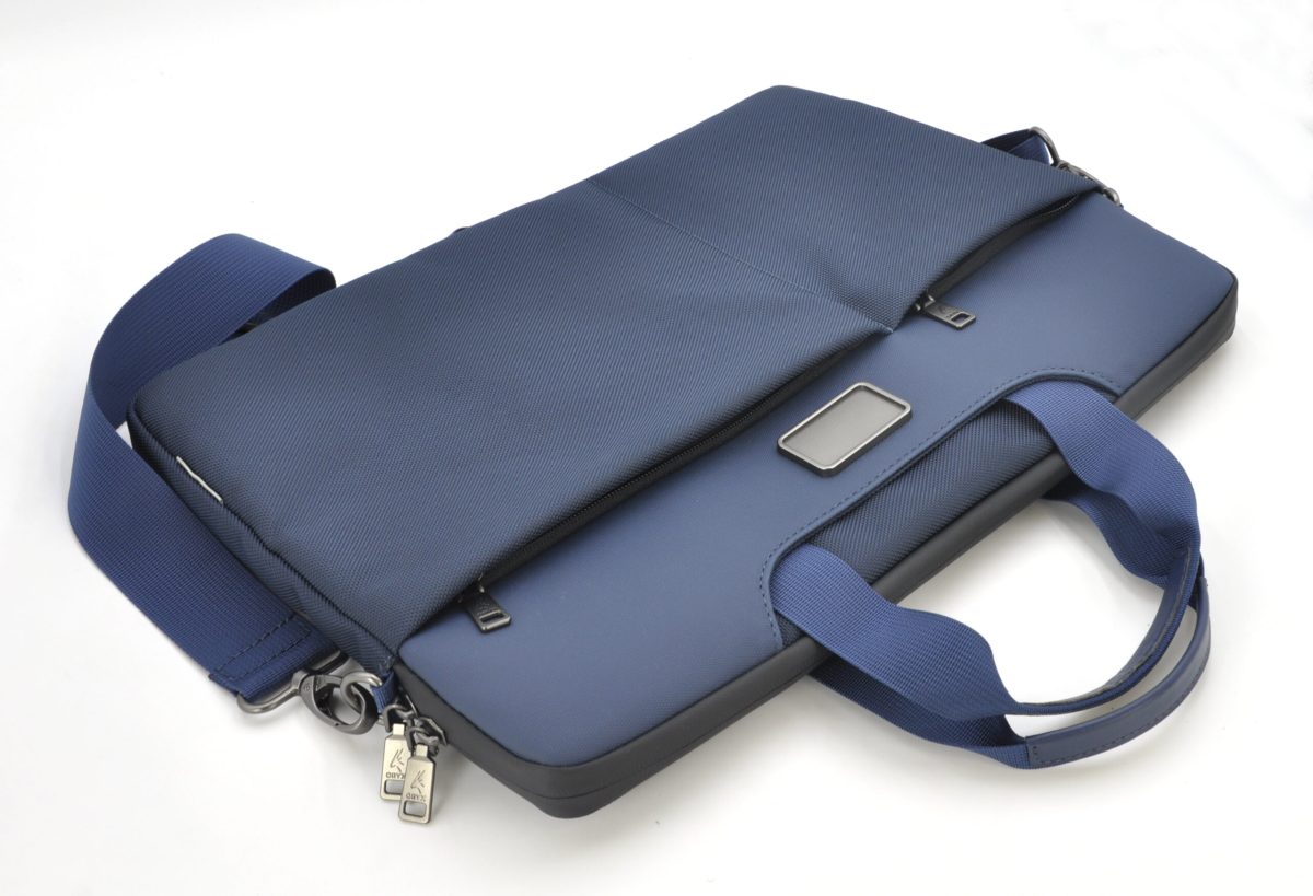 O-LapClassy Stylish Laptop Bag — sleek design for professional carry.