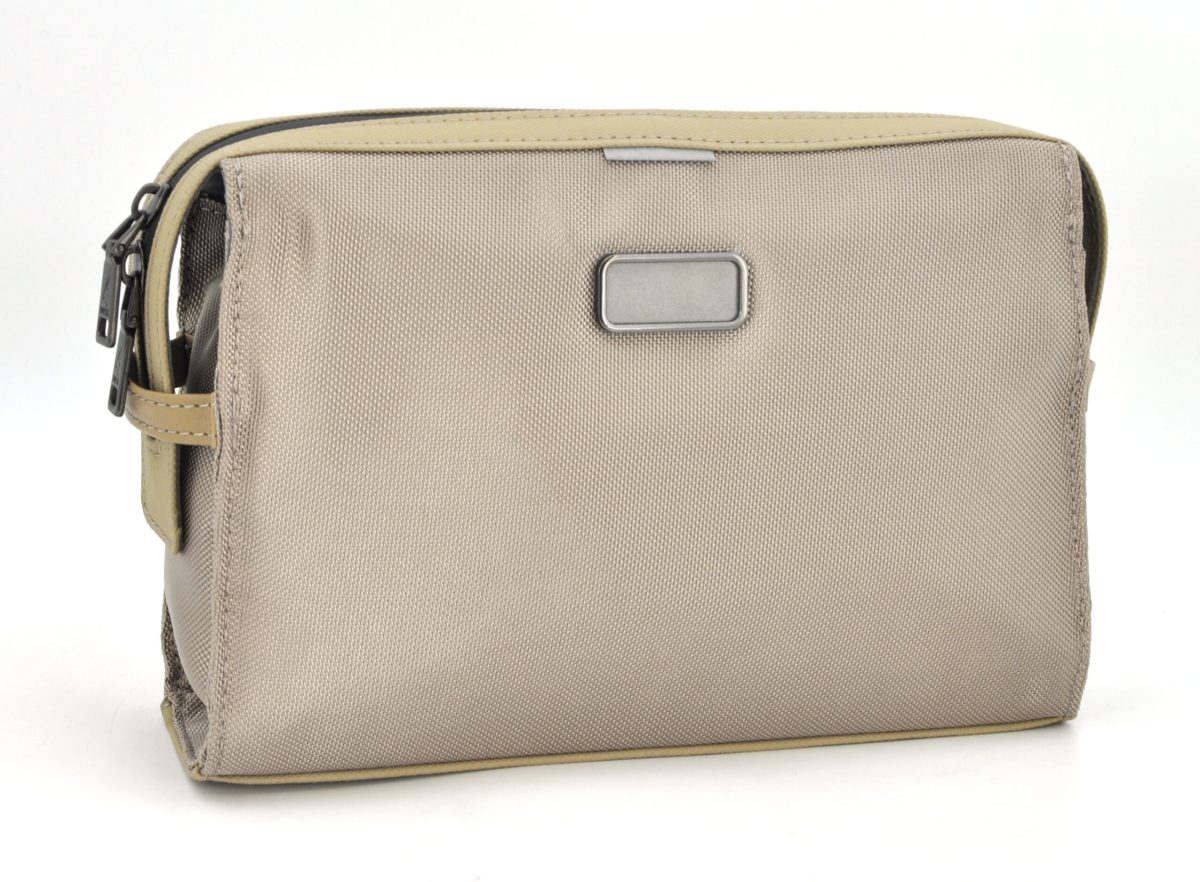 Stylish pouch for gala events and corporate gifting