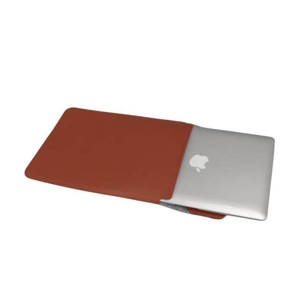 CAMDEN Tan Felt Laptop Sleeve with Magnetic Wireless Charger