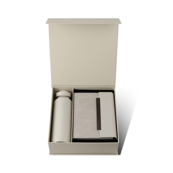 EMPLOYEE WELCOME SET premium 5-piece onboarding gift pack with vacuum bottle and notebook — corporate gift